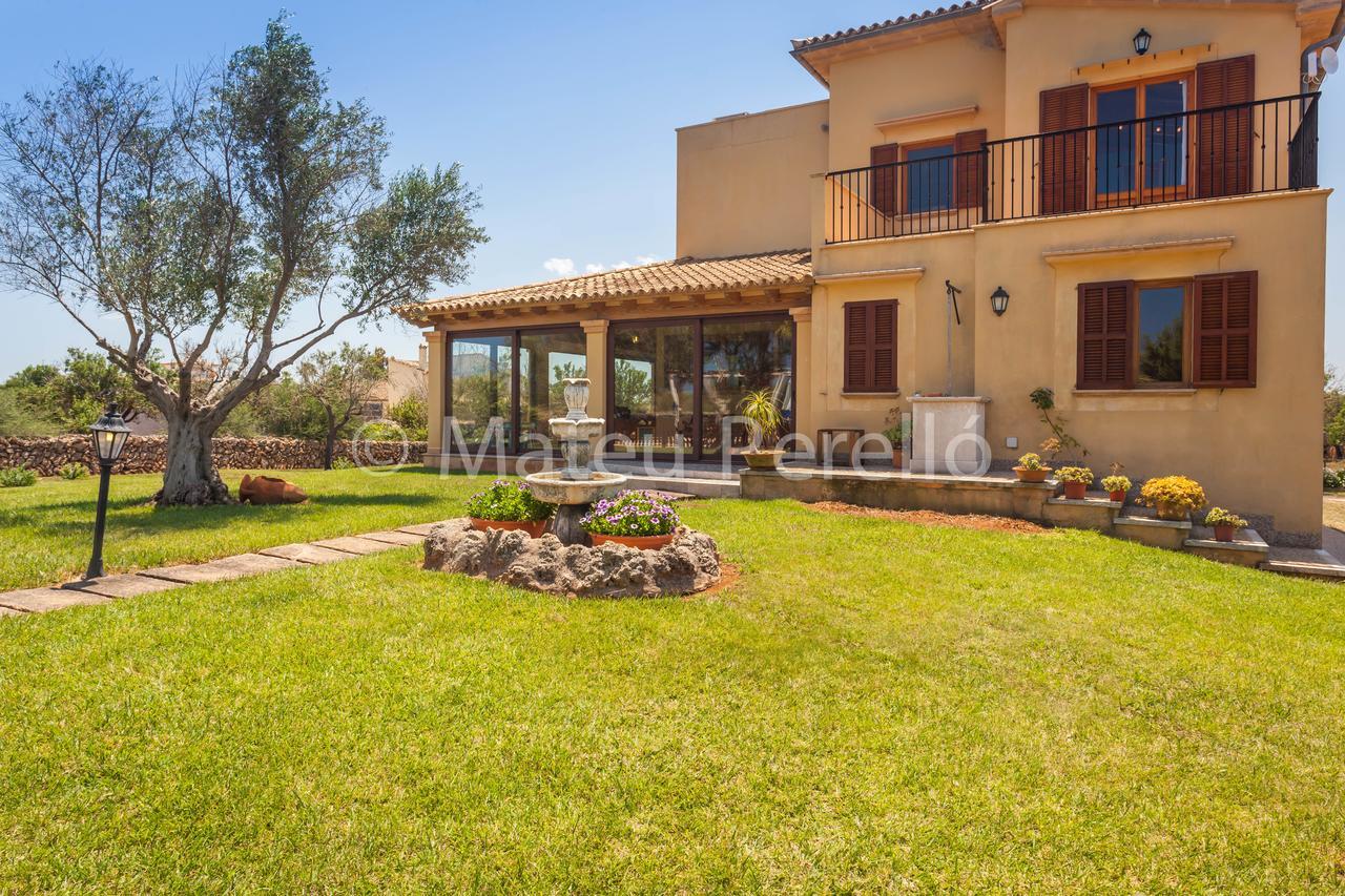 Villa Santa Eulalia 坎皮卡福特 外观 照片